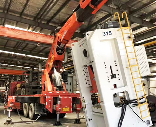 西工提升工作效率，选择优质折臂吊租赁服务