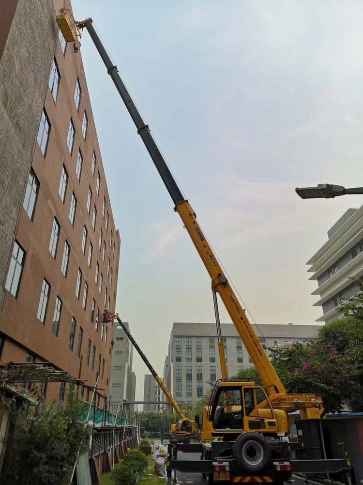 西工汽车吊出租哪家好，选择最靠谱的服务商指南