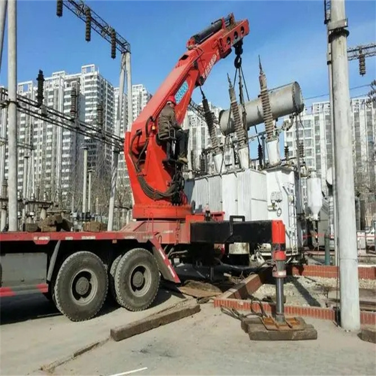 西工就近吊车出租|工地厂房吊装设备租赁|24小时高效响应