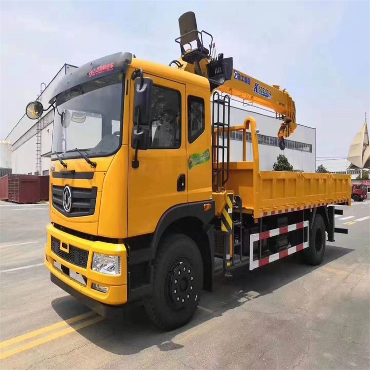 西工附近找一辆随车吊出租